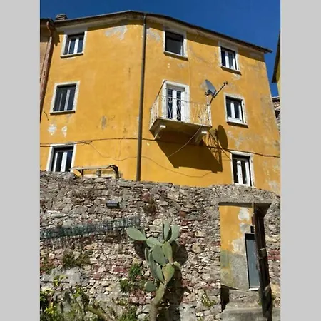 Family Home: 3Bedrooms/2Bath/Wifi/Private Park Trebiano
