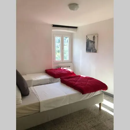 Family Home: 3Bedrooms/2Bath/Wifi/Private Park