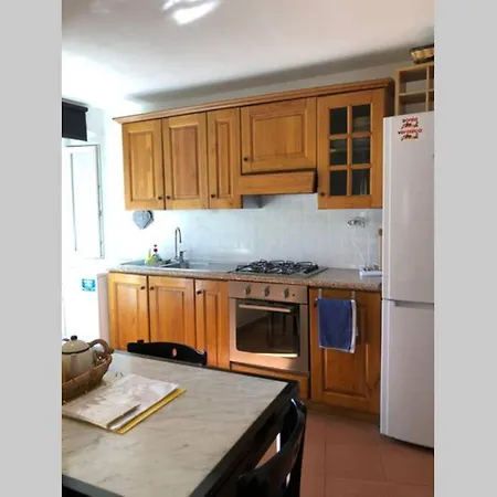 Family Home: 3Bedrooms/2Bath/Wifi/Private Park Trebiano